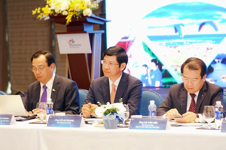 Còn gần 4 tháng, cách nào để du lịch Việt Nam 'bứt tốc' chạm mốc 25 triệu lượt khách quốc tế? - Ảnh 1.
