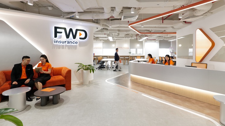 FWD Việt Nam nâng cao trải nghiệm khách hàng với văn phòng thế hệ mới - Ảnh 3.