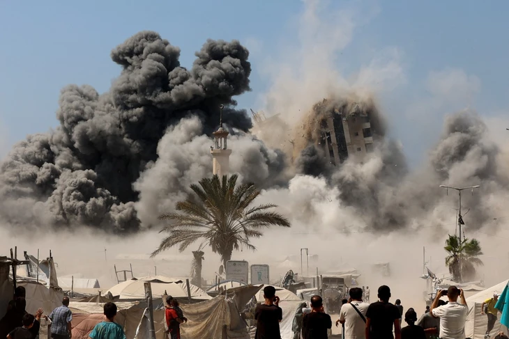 Tin tức thế giới 7-9: người dân Israel nhờ ông Trump chấm dứt chiến sự ở Gaza - Ảnh 1. Tin tức thế giới 7-9: Người dân Israel cầu cứu ông Trump; Nga ra mắt vũ khí mới - Ảnh 1.