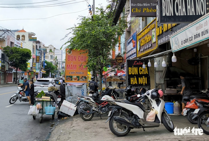 vỉa hè - Ảnh 2.