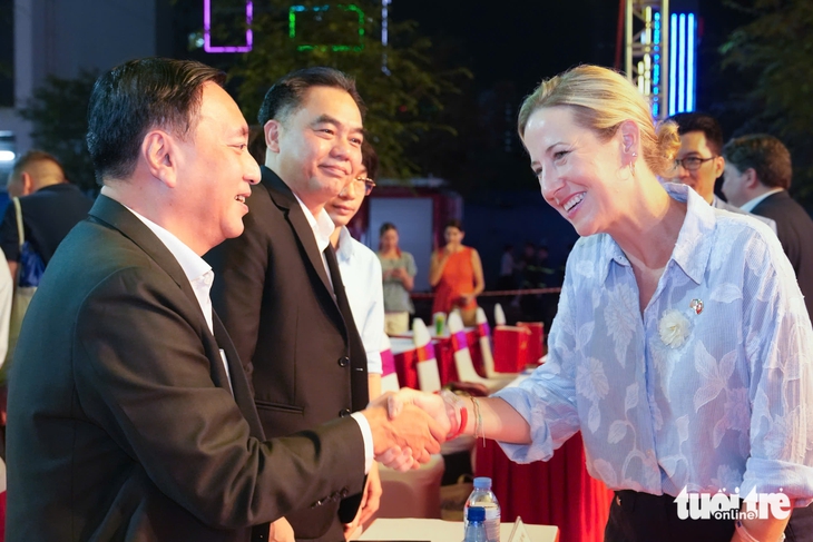Sôi động Lễ hội giao lưu hữu nghị Việt Nam - Mỹ tại TP.HCM - Ảnh 2. Mỹ - Ảnh 2.
