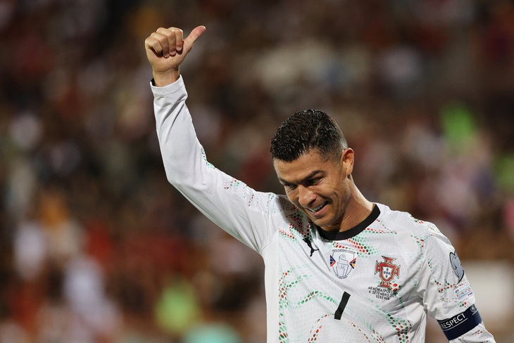 Ronaldo - Ảnh 1.