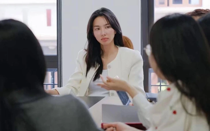 Phản ứng của Trấn Thành, Lý Hải khi 'Mưa đỏ' đạt 560 tỉ, doanh thu cao nhất lịch sử - Ảnh 2.