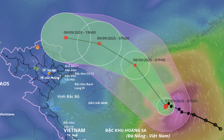 Mây đen “sà sát đất”, TP.HCM sắp mưa to - Ảnh 2.