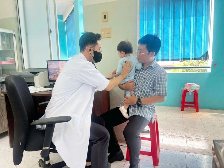 Bác sĩ trẻ chọn về y tế cơ sở - Ảnh 2. Bác sĩ trẻ chọn về y tế cơ sở - Ảnh 2.