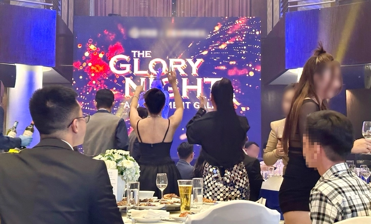 Sập bẫy với nhóm VIP chứng khoán, tiền ảo - Ảnh 1. tiền ảo - Ảnh 1.