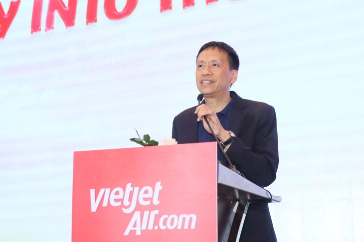 Ngày hội tuyển dụng Vietjet thu hút hàng ngàn ứng viên - Ảnh 2.