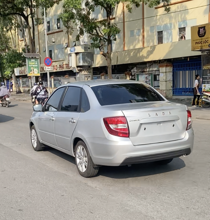 Lada Granta - Ảnh 3.