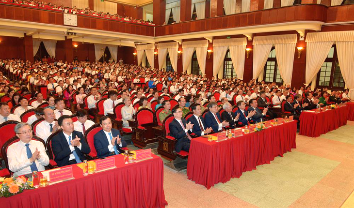 Trần Cẩm Tú - Ảnh 3.