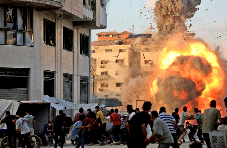 Hamas nói sẵn sàng ngồi vào bàn đàm phán ngay lập tức sau 'cảnh báo cuối cùng' của ông Trump - Ảnh 1.