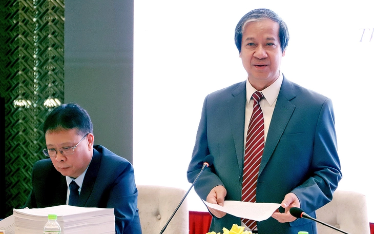 Hai ứng viên phó giáo sư trẻ nhất năm 2025 cùng sinh năm 1992 - Ảnh 3.
