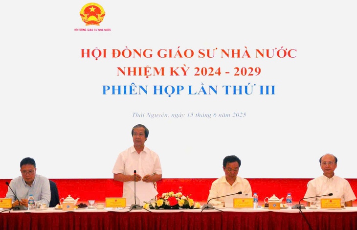 Ứng viên giáo sư, phó giáo sư tăng mạnh nói lên điều gì? - Ảnh 1.