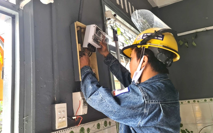 Lắp thêm công tơ để đối chứng hóa đơn tiền điện, cần lưu ý gì? - Ảnh 2.