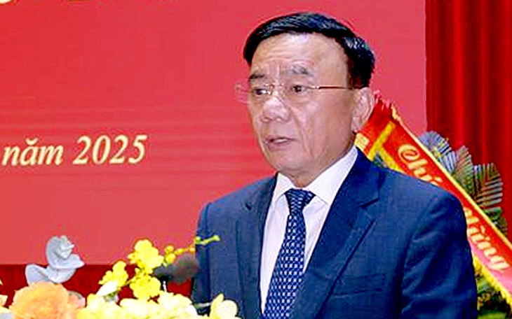 Bộ Chính trị cho ý kiến dự thảo văn kiện, phương án nhân sự trình Đại hội Đảng bộ Công an Trung ương - Ảnh 4.