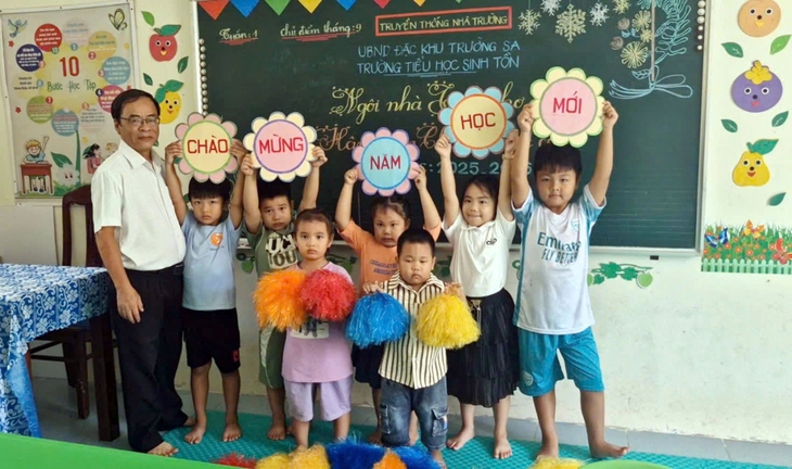 Năm học mới ở Trường Sa - Ảnh 1. Năm học mới ở Trường Sa - Ảnh 1.