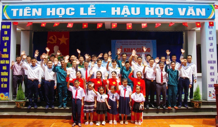 Năm học mới ở Trường Sa - Ảnh 5. Năm học mới ở Trường Sa - Ảnh 6.