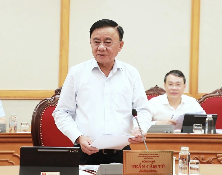 Bộ Chính trị, Ban Bí thư kết luận mới về định hướng số thứ trưởng và phó chủ tịch tỉnh, thành - Ảnh 1.