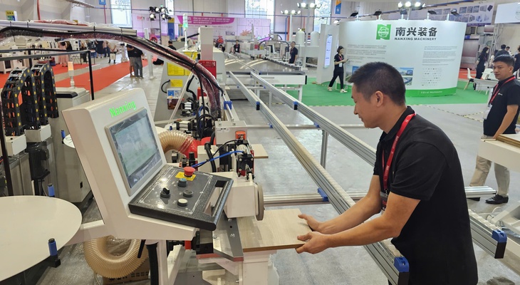 Giảm chi phí, tăng cạnh tranh bắt đầu từ hạ tầng giao thông - Ảnh 1.