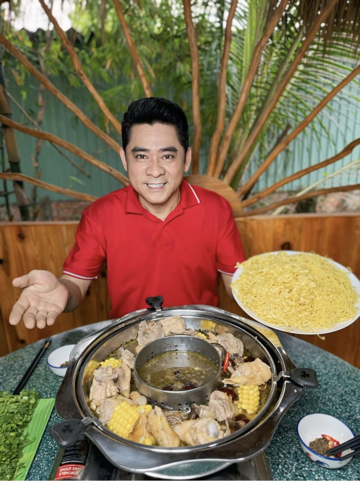 Quản lý dừng nấu ăn thay cho Huỳnh Anh Tuấn vì 'chịu hết nổi' - Ảnh 4.