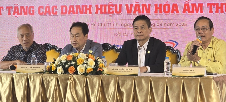 Đi tìm nghệ nhân văn hóa ẩm thực và chuyện xuất khẩu đầu bếp Việt - Ảnh 2.