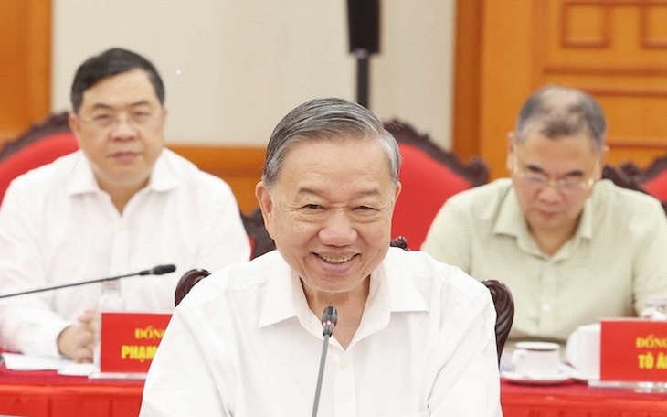 Bộ Chính trị cho ý kiến phương án nhân sự đại hội đảng bộ Hưng Yên, Cà Mau, Tuyên Quang, Tây Ninh - Ảnh 5.