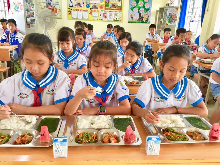 Anh hùng Lao động Thái Hương: 'Dinh dưỡng học đường phải được coi là hạ tầng mềm của quốc gia' - Ảnh 6. TH - Ảnh 6.