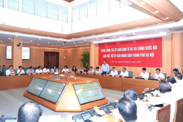 Chủ tịch Hà Nội: 8 tháng chuẩn bị đã có thể khởi công cao tốc vành đai 4, thay vì 10 năm như trước - Ảnh 1.