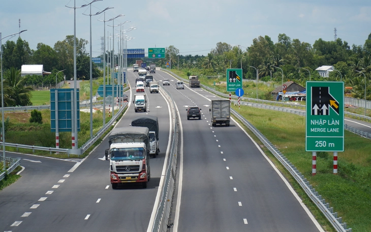 Chính thức phê duyệt dự án mở rộng cao tốc TP.HCM – Trung Lương – Mỹ Thuận  - Ảnh 3.