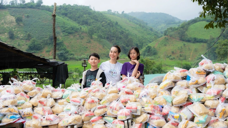 “Đầu Bếp Nhí” và hành trình chữa lành của ba mẹ con từng đối mặt trầm cảm- Ảnh 1. đầu bếp - Ảnh 1.