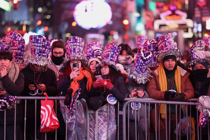 Quảng trường Thời đại - Ảnh 5.