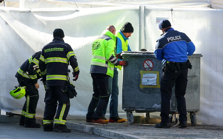 Tin tức thế giới 2-1: Mỹ nói về cuộc tập trận của Trung Quốc, gia đình ông Kim Jong Un đi viếng mộ - Ảnh 3.