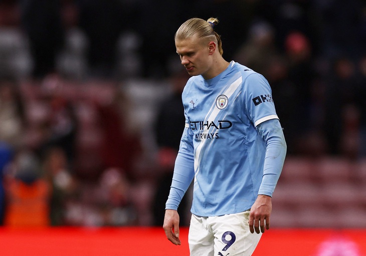 Mạch chiến thắng của Man City bị 'mèo đen' chặn đứng ở trận mở màn năm 2026 - Ảnh 1.