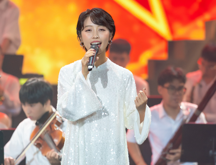 Câu nói của người dân vùng rốn lũ Chào năm mới 2026: Cứ tươi cười cùng nhau mà sống! - Ảnh 6.