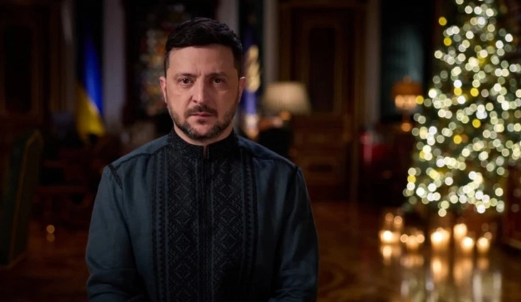 Tổng thống Zelensky phát biểu trước toàn quốc dịp năm mới, nói về sự tồn vong của Ukraine - Ảnh 1.