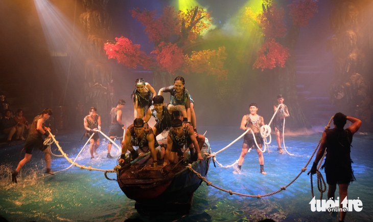 Hát bội 'cháy vé', tăng suất diễn Tết tây - Ảnh 3. hát bội - Ảnh 2.