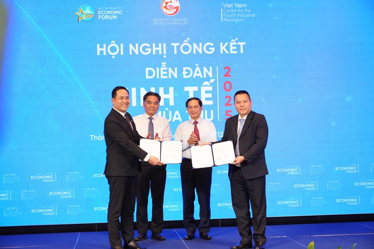 Trung tâm Tài chính quốc tế TP.HCM: Không thể thiếu nguồn lực tư nhân và hợp tác quốc tế - Ảnh 2.