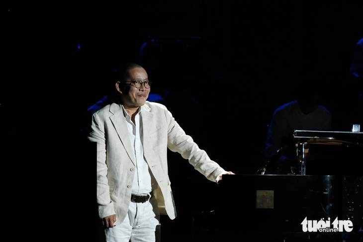 Hồng Nhung lên nốt cao gần 1 phút khi hát nhạc Trịnh, Ngọc Anh hát Khúc mùa thu, khán giả ‘lại đi' - Ảnh 13.