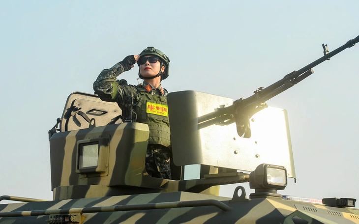 Giới thiệu Đại tướng Lương Tam Quang ứng cử đại biểu Quốc hội khoá XVI - Ảnh 4.