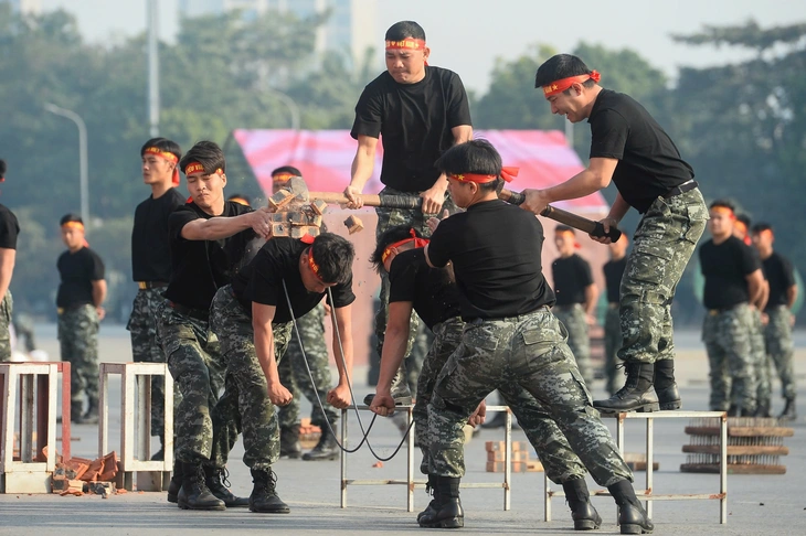 đại hội Đảng - Ảnh 14.