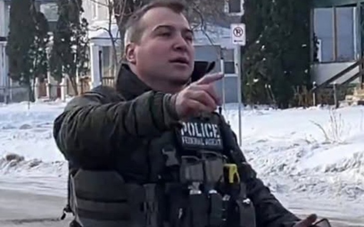 Thực hư tin người biểu tình ở Minneapolis được trả tiền để phản đối ICE - Ảnh 3.