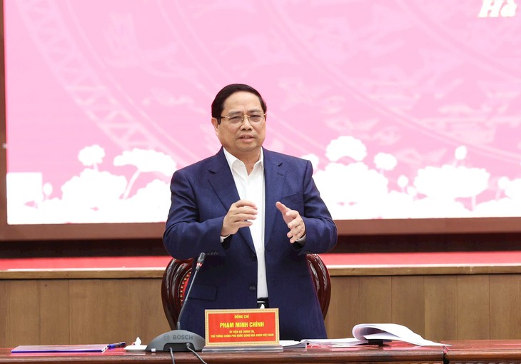 Tổng Bí thư, Thủ tướng, Chủ tịch Quốc hội cùng làm việc với Thành ủy Hà Nội về quy hoạch 100 năm - Ảnh 2.