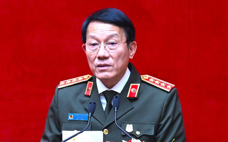 Bổ nhiệm Trợ lý Ủy viên Bộ Chính trị, Phó chủ tịch thường trực Quốc hội - Ảnh 2.