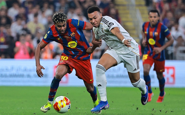 Mbappe bị chỉ trích vì thiếu fair play sau trận thua Barca - Ảnh 3.