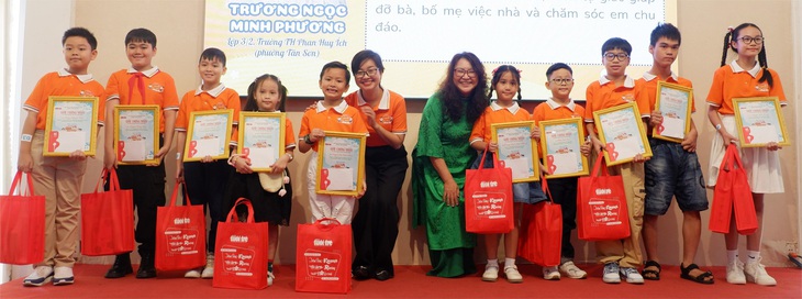 con ngoan - Ảnh 1.