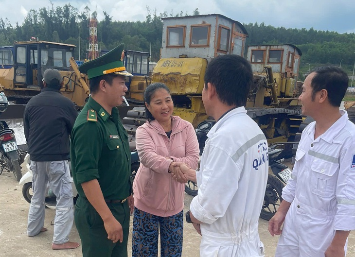 Dung Quất - Ảnh 4.