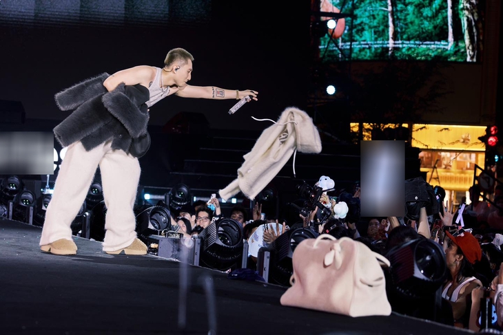 Sơn Tùng M-TP - Ảnh 1.