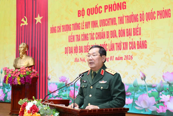 Thượng tướng Lê Huy Vịnh kiểm tra công tác chuẩn bị đưa, đón đại biểu dự Đại hội Đảng - Ảnh 3.