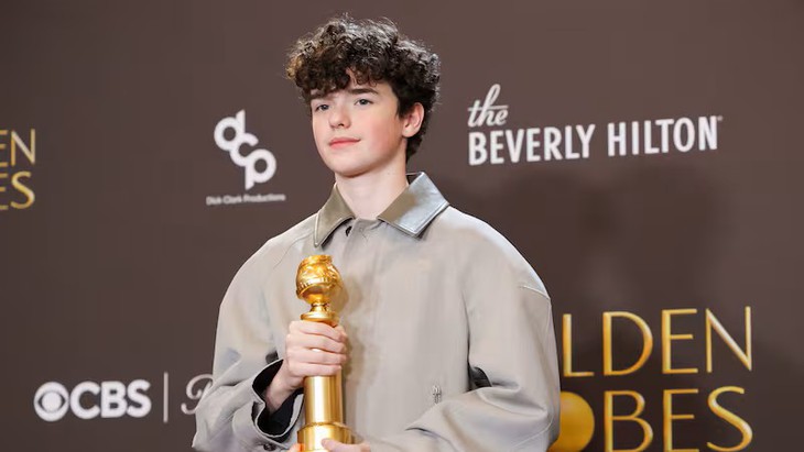 Quả Cầu Vàng - Ảnh 1.