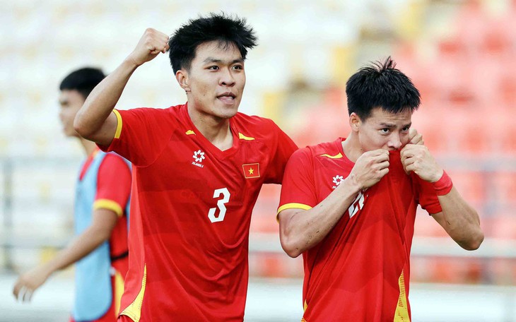 HLV Kim Sang Sik dùng đội hình gây sốc đấu U23 Saudi Arabia - Ảnh 3.