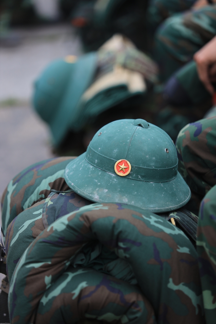 Ngắm những ngôi nhà tuyệt đẹp được 'hồi sinh' ở rốn lũ Hòa Thịnh - Ảnh 5.